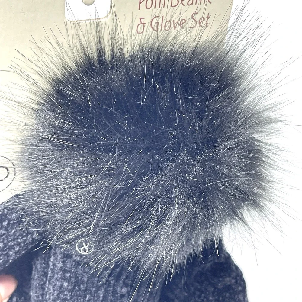 Layer 8 Chenille Knit Pom‎ Warm Winter Lined Outdoors Beanie Hat and Glove Set